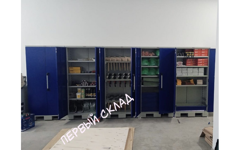 Поставка инструментальных шкафов AMH